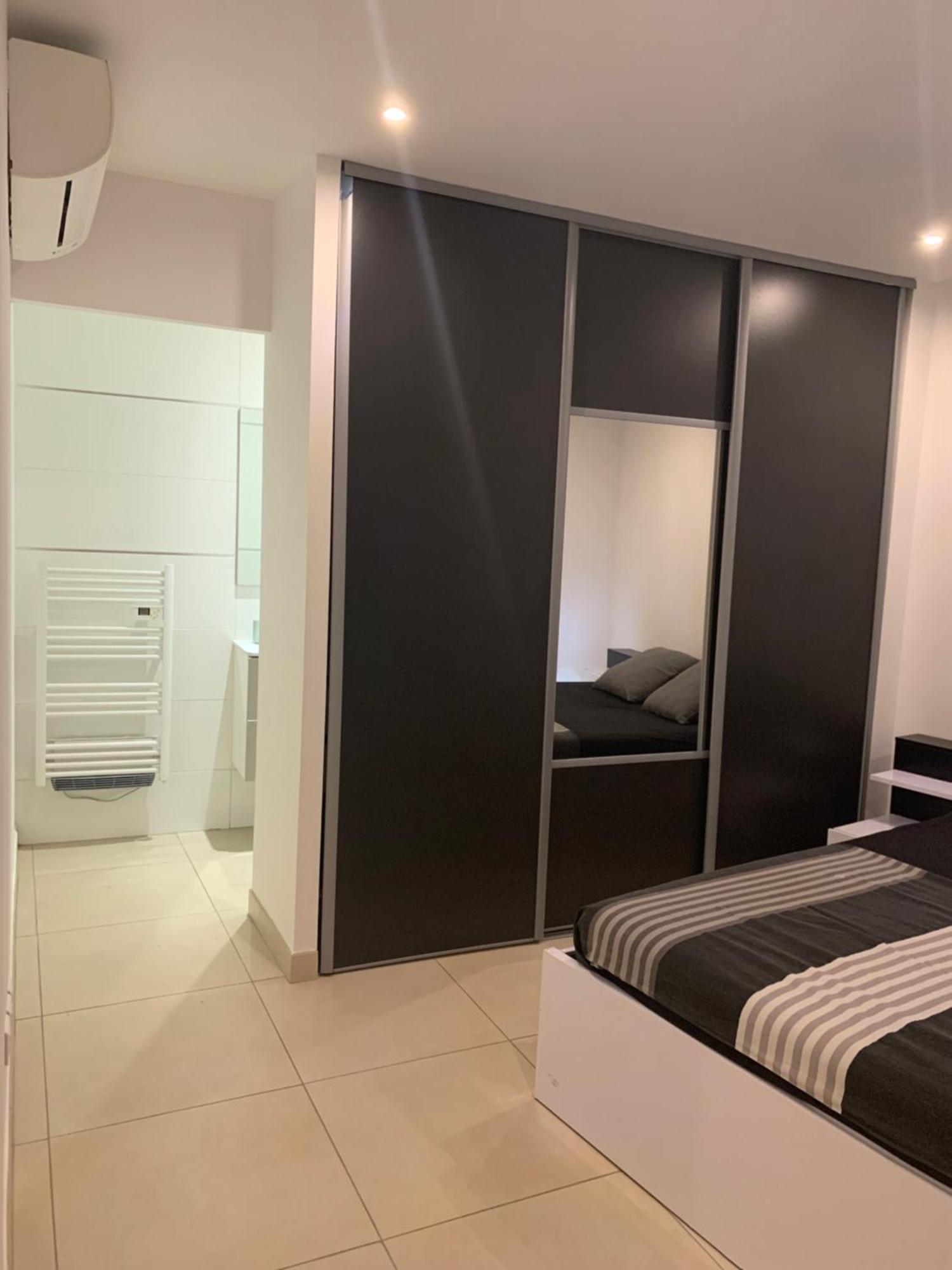 Luxueuse villa avec piscine région PACA La Seyne-sur-Mer Esterno foto