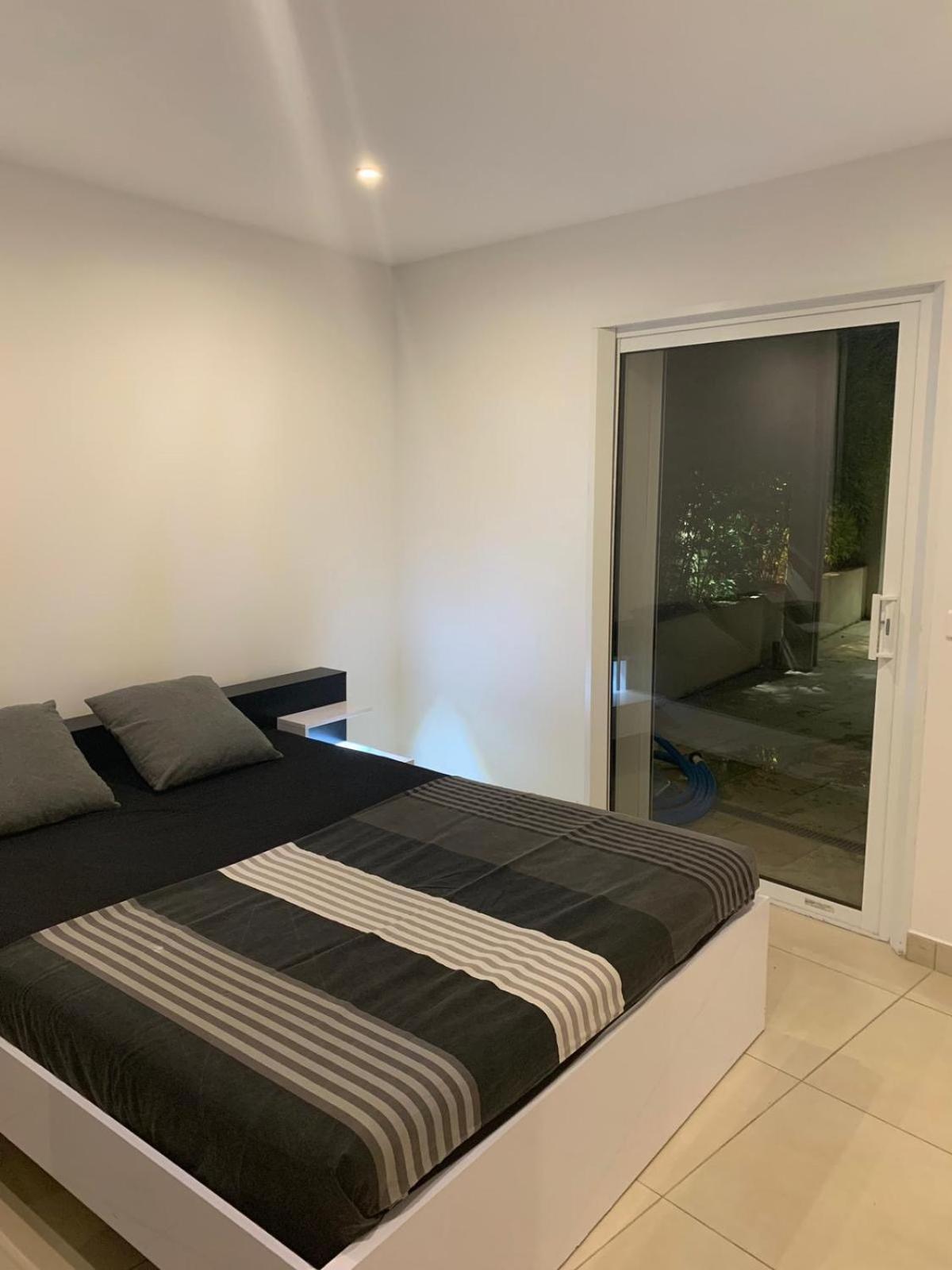 Luxueuse villa avec piscine région PACA La Seyne-sur-Mer Esterno foto